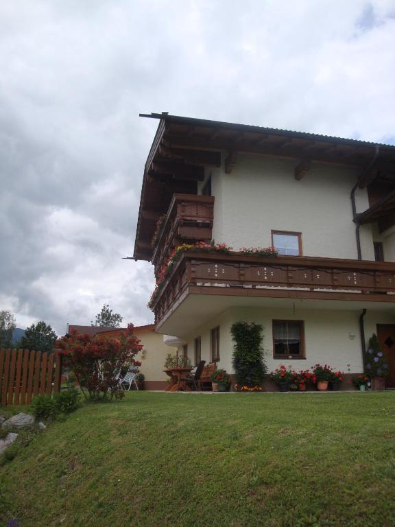 Haus Zirmblick Apartment ซาลบาคฮินเทอร์เกลมม์ ภายนอก รูปภาพ